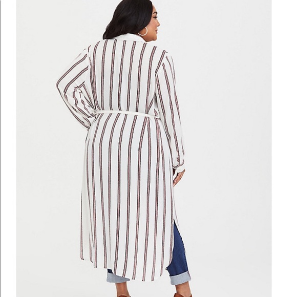 Torrid Black and Red Georgette Trench - Picture 2 of 4